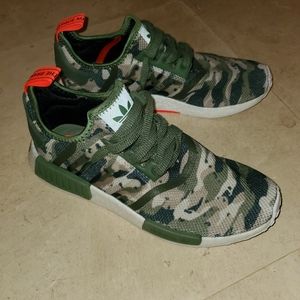 Adidas NMD camo 8.5 mens